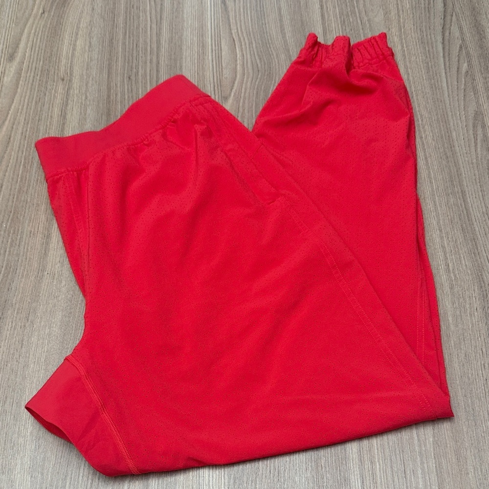 Lululemon Adapted State Perforated High-Rise Jogger in Red Glow Size 10